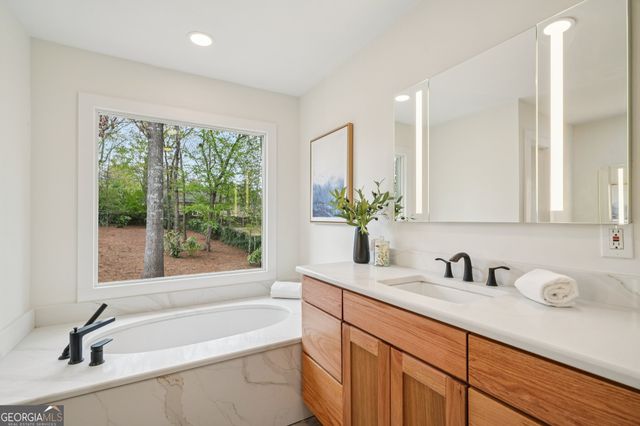 6335 Aberdeen Drive NE, Atlanta, GA 30328