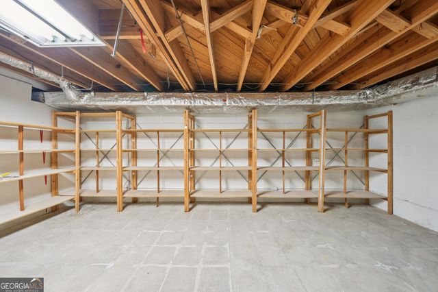 6335 Aberdeen Drive NE, Atlanta, GA 30328