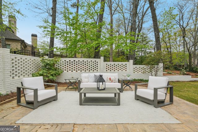 6335 Aberdeen Drive NE, Atlanta, GA 30328