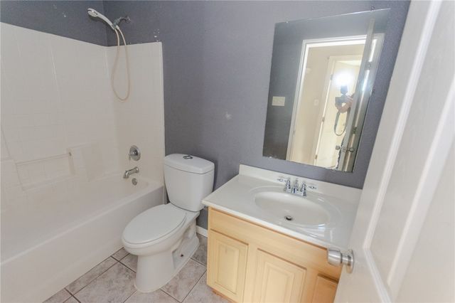 9002 Caroline, Corpus Christi, TX 78409