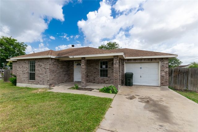 9002 Caroline, Corpus Christi, TX 78409