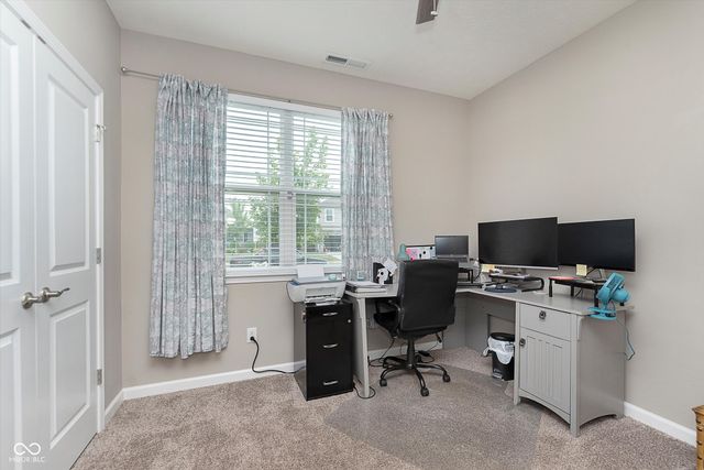 1962 Fairmount Drive, Greenfield, IN 46140