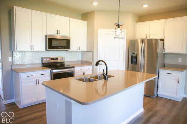 1962 Fairmount Drive, Greenfield, IN 46140