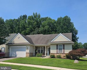 231 FOXGLOVE LOOP, Bear, DE 19701