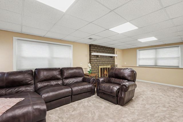 1717 Edgewood Avenue SE, Grand Rapids, MI 49506