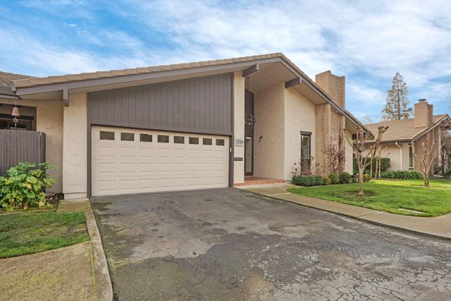 1729 Le Bec Ct, Lodi, CA 95240