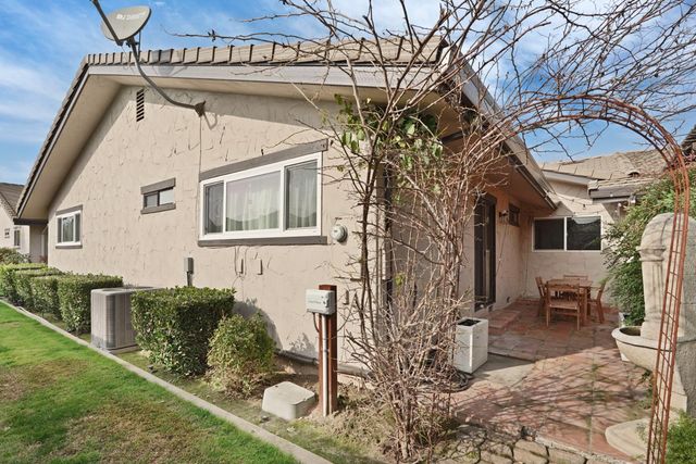 1729 Le Bec Ct, Lodi, CA 95240