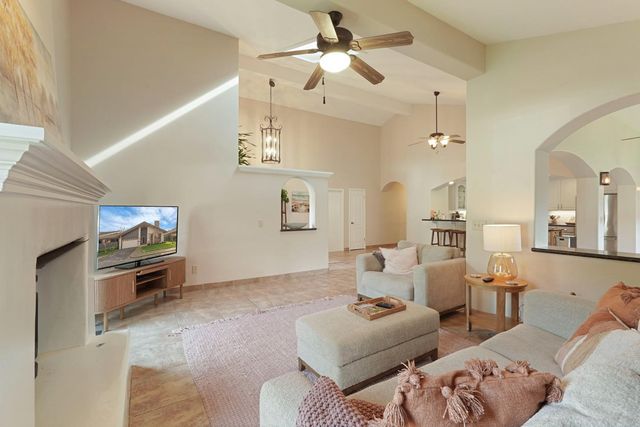 1729 Le Bec Ct, Lodi, CA 95240