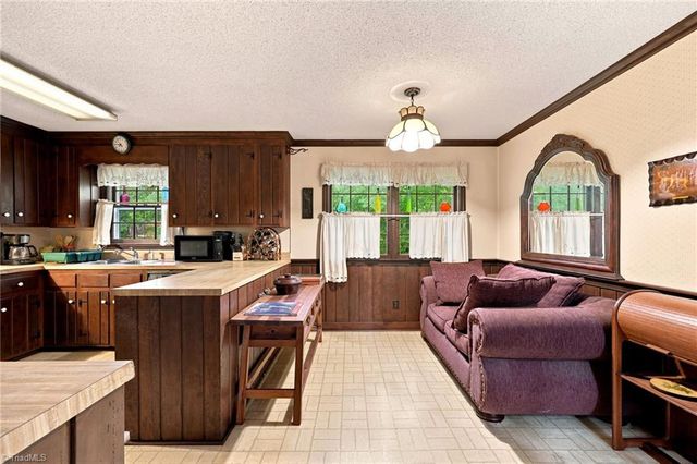 8791 Desmond Drive, Lewisville, NC 27023