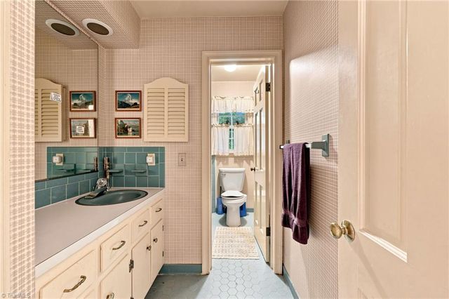 8791 Desmond Drive, Lewisville, NC 27023