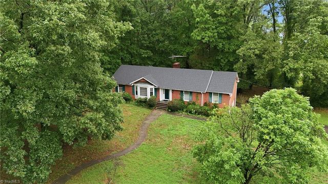 8791 Desmond Drive, Lewisville, NC 27023