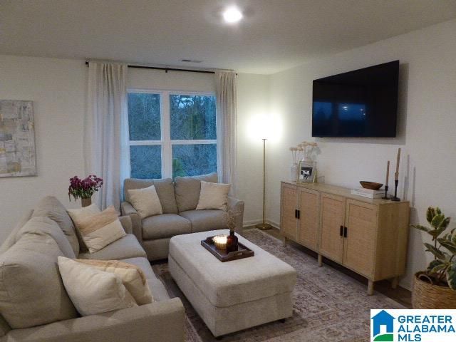 6998 SOUTHERN TRACE LOOP, Leeds, AL 35094