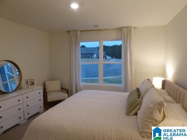 6998 SOUTHERN TRACE LOOP, Leeds, AL 35094