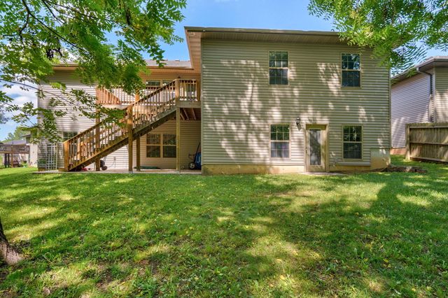 3031 N Albertha Avenue, Springfield, MO 65803