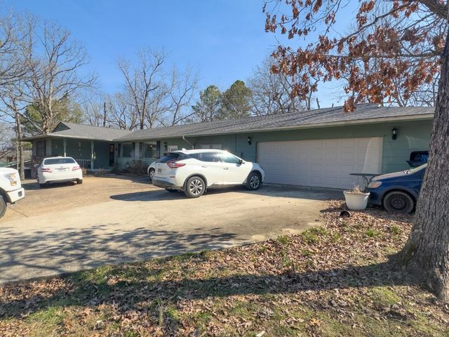 57 Powhatan Drive, Cherokee Village, AR 72529