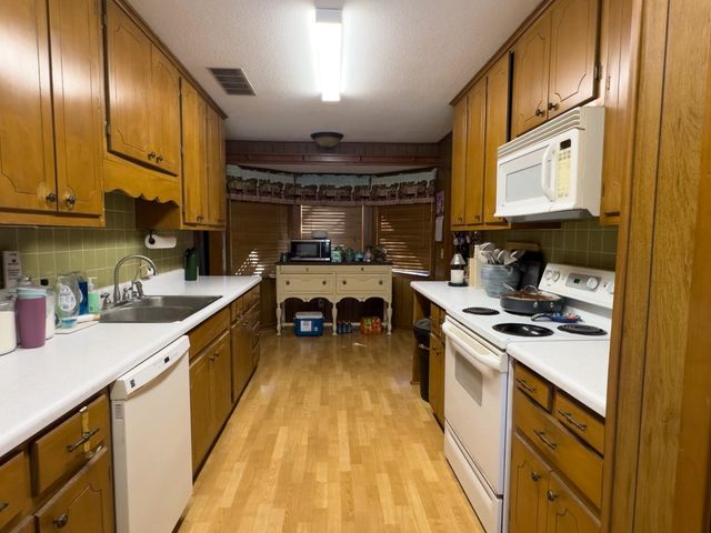 57 Powhatan Drive, Cherokee Village, AR 72529