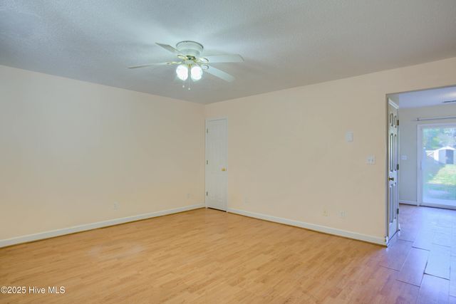 113 Tillett Lane, Sneads Ferry, NC 28460