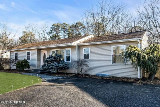 905 Harrison Road, Toms River, NJ 08753