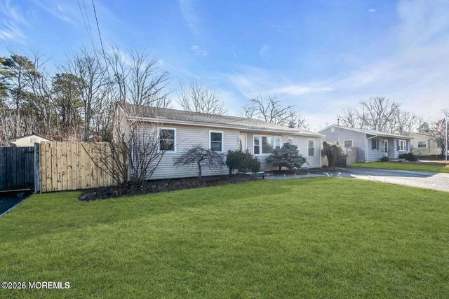 905 Harrison Road, Toms River, NJ 08753