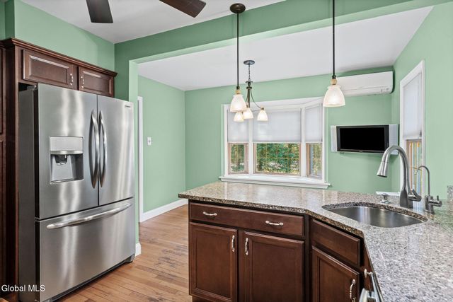 197 Sunnyside Road, Glenville, NY 12302