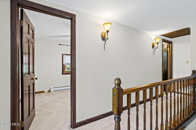 197 Sunnyside Road, Glenville, NY 12302