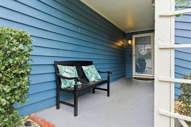 2025 Kristian Way, Roswell, GA 30076