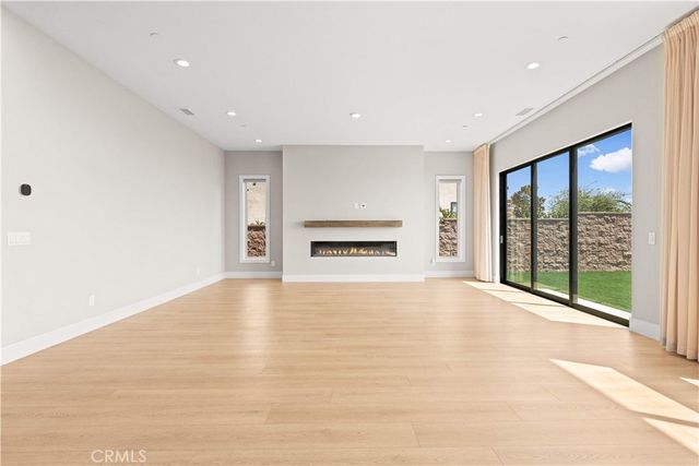 20144 W Marlow Way, Porter Ranch, CA 91326