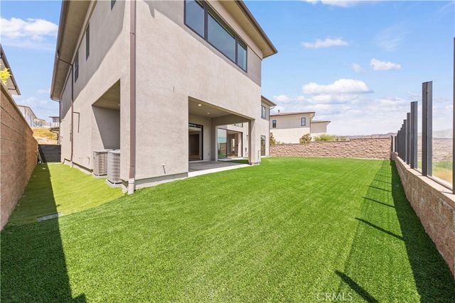 20144 W Marlow Way, Porter Ranch, CA 91326