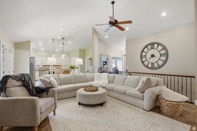 1052 E 5900 S, South Ogden, UT 84405