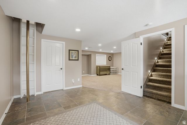 1052 E 5900 S, South Ogden, UT 84405