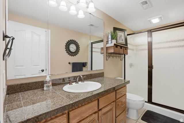 1052 E 5900 S, South Ogden, UT 84405