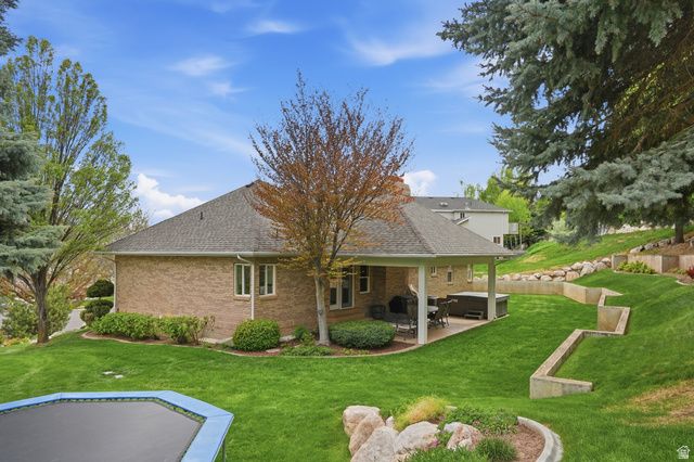 1052 E 5900 S, South Ogden, UT 84405