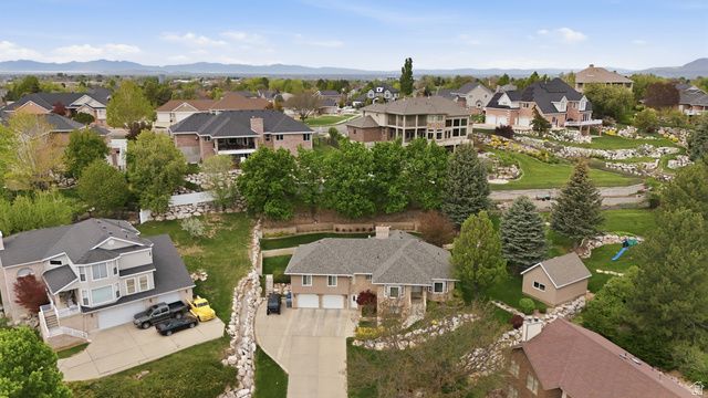 1052 E 5900 S, South Ogden, UT 84405