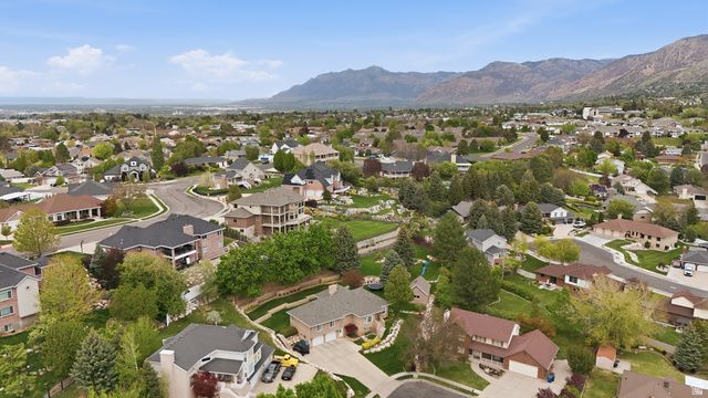 1052 E 5900 S, South Ogden, UT 84405