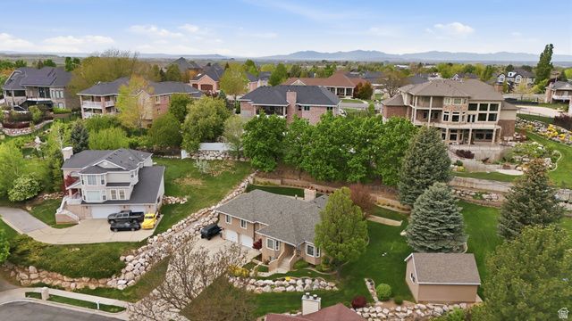 1052 E 5900 S, South Ogden, UT 84405