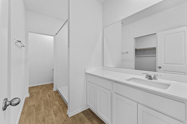 169 Harrison XING A, Kyle, TX 78640