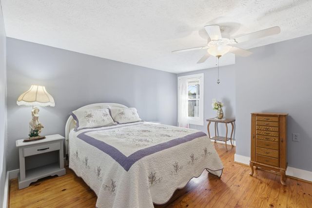 141 Farthing Lane, Waco, KY 40385