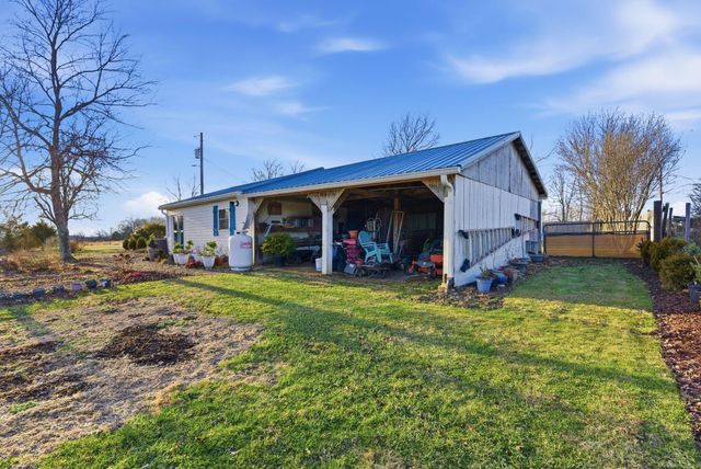 141 Farthing Lane, Waco, KY 40385