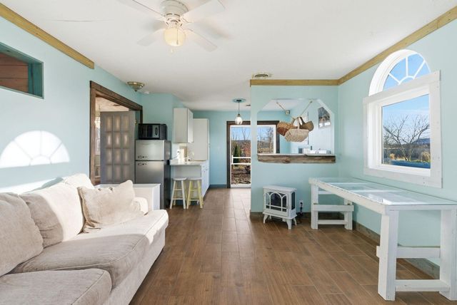 141 Farthing Lane, Waco, KY 40385