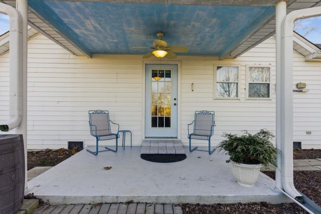 141 Farthing Lane, Waco, KY 40385