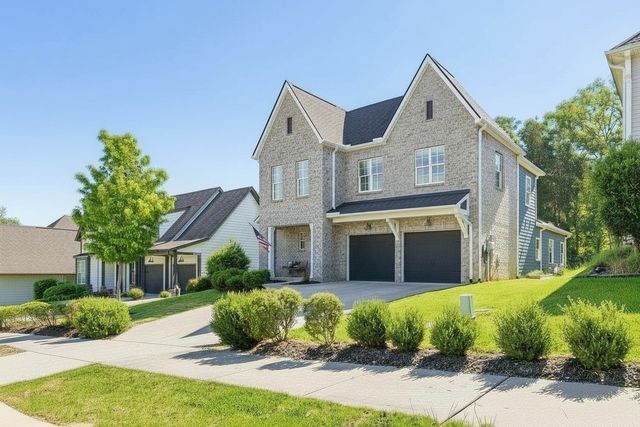 705 Plowson Rd, Mount Juliet, TN 37122