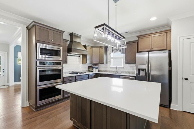 705 Plowson Rd, Mount Juliet, TN 37122