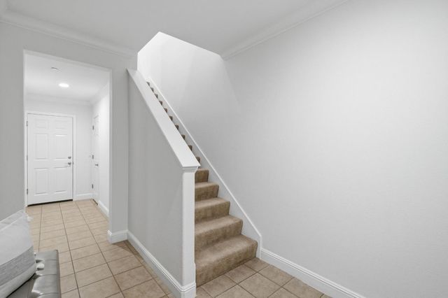 631 True Wind Way 216, Redwood City, CA 94063