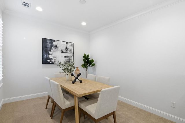 631 True Wind Way 216, Redwood City, CA 94063