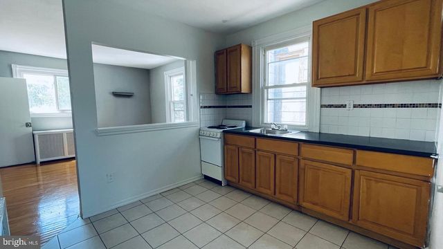 1314 W ROCKLAND ST, Philadelphia, PA 19141