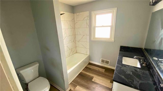 2820 N 43rd Street, Kansas City, KS 66104