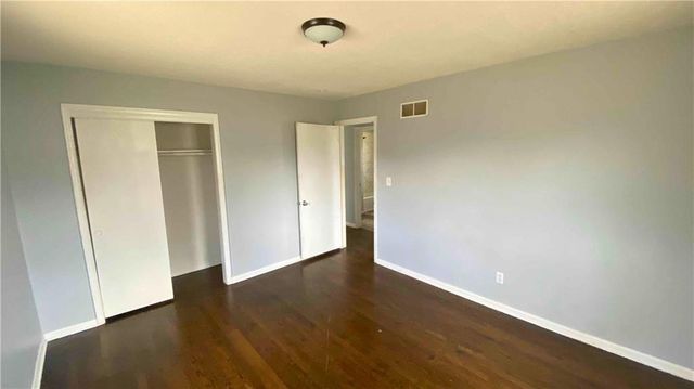 2820 N 43rd Street, Kansas City, KS 66104