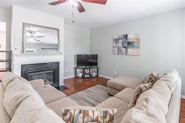 1216 Park Pass Way, Suwanee, GA 30024