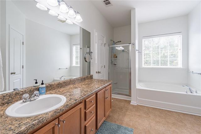 1216 Park Pass Way, Suwanee, GA 30024