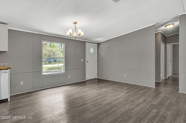 103 ALBANY Court, Satsuma, FL 32189